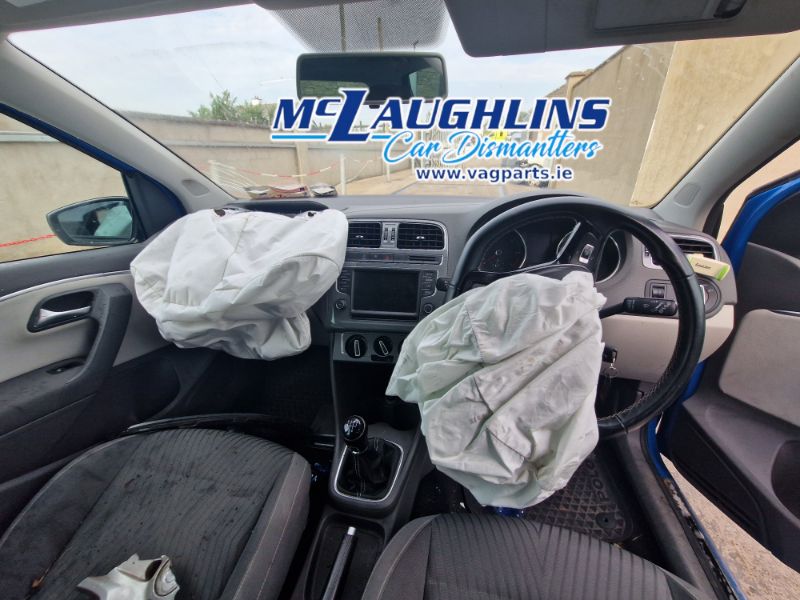 VW_Polo_1.4_Tdi_BlueMotion_2015_CUSA_PHB_5S_LD5C_-_10.jpg