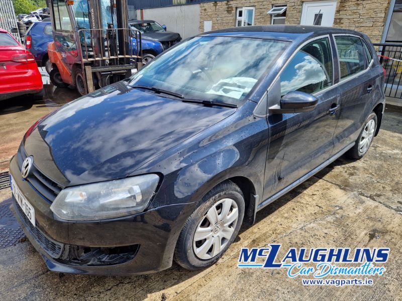 VW_Polo_Black_2012_CFWA_MZK_5S_L041_-_8.jpg