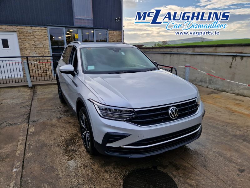 VW_Tiguan_Life_2.0_Tdi_Bluemotion_2021_Grey_DTSB_TUL_7A_LA7W_-_11.jpg