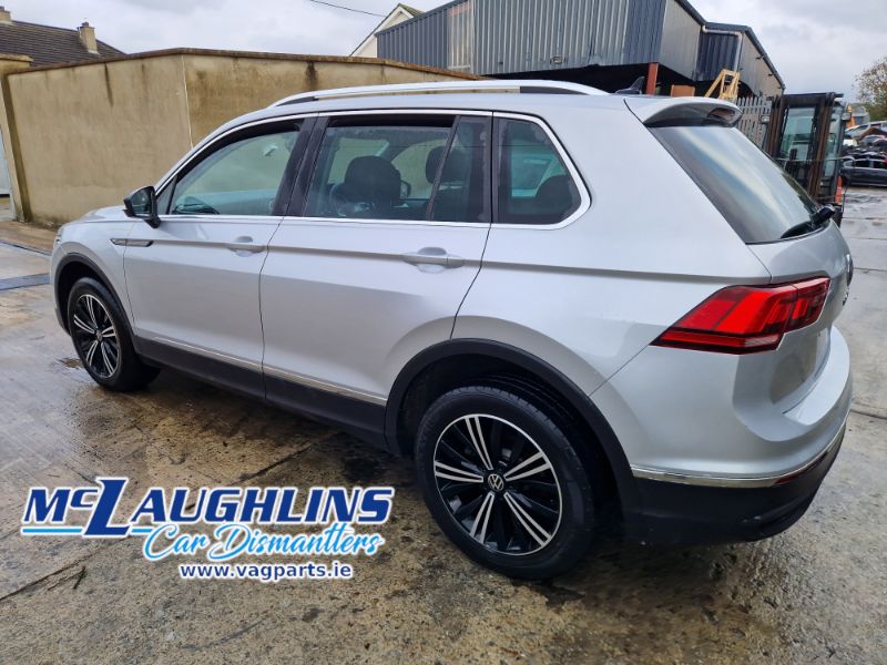 VW_Tiguan_Life_2.0_Tdi_Bluemotion_2021_Grey_DTSB_TUL_7A_LA7W_-_6.jpg