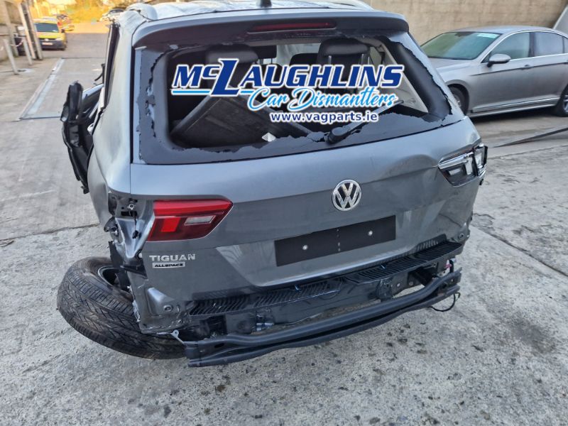 VW_Tiguan_2021_Grey_2.0_Tdi_6S_Comfortline_DTSA_ULT_LD7X_-_11.jpg
