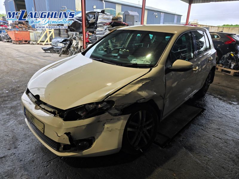 VW_Golf_2013_White_1.6L_Tdi_CAYB_LHW_5S_B9A_-_McLaughlin_Car_Dismantlers_Breakers_-_4.jpg