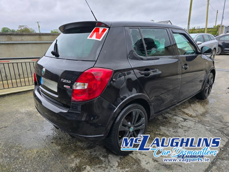 Skoda_Fabia_2011_Black_1.6_Tdi_CAYC_KFK_5S_LF9R__-_McLaughlin_Car_Dismantlers_Breakers_Donegal_-_10.jpg