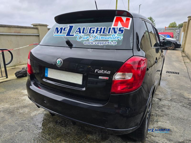 Skoda_Fabia_2011_Black_1.6_Tdi_CAYC_KFK_5S_LF9R__-_McLaughlin_Car_Dismantlers_Breakers_Donegal_-_9.jpg