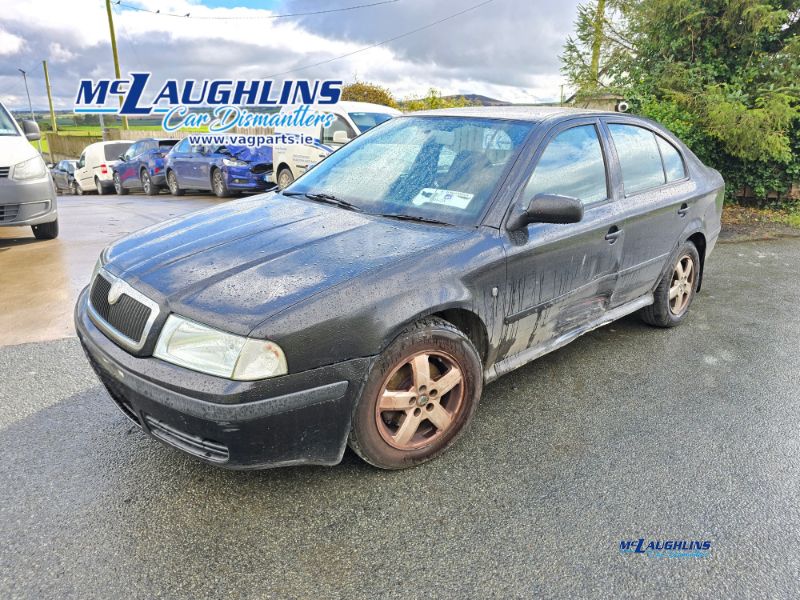 Skoda_Octavia_2009_Tour_1.9_Tdi_Black_AXR_JDH_5S_LF9R_-_McLaughlin_Car_Dismantlers_Breakers_Donegal_-_4.jpg