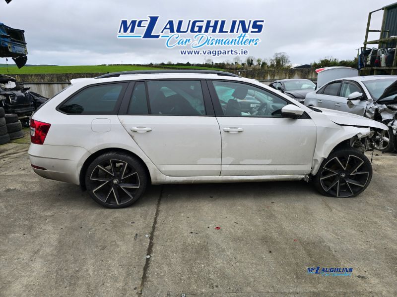 Skoda_Octavia_2018_White_1.6_Tdi_SE_DDYA_RTD_5S_LF9E_-_McLaughlin_Car_Dismantlers_Breakers_Donegal_-_1.jpg