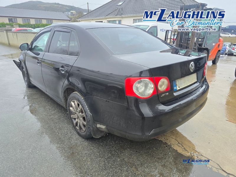 VW_Jetta_2008_Black_Saloon_1.9L_Tdi_BXE_JCR_5S_LC9X_-_McLaughlin_Car_Dismantlers_Breakers_Donegal_-_4.jpg