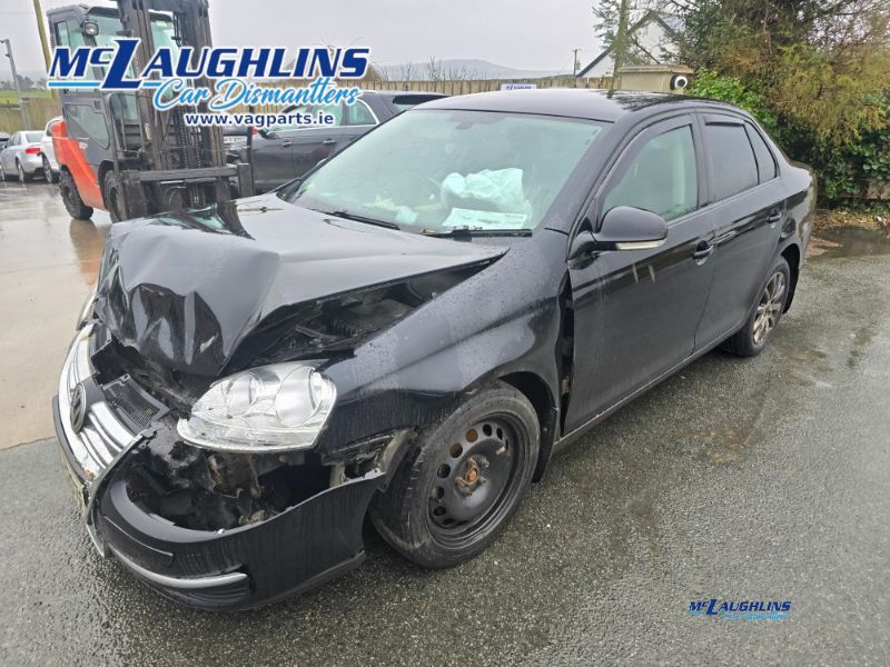 VW_Jetta_2008_Black_Saloon_1.9L_Tdi_BXE_JCR_5S_LC9X_-_McLaughlin_Car_Dismantlers_Breakers_Donegal_-_6.jpg