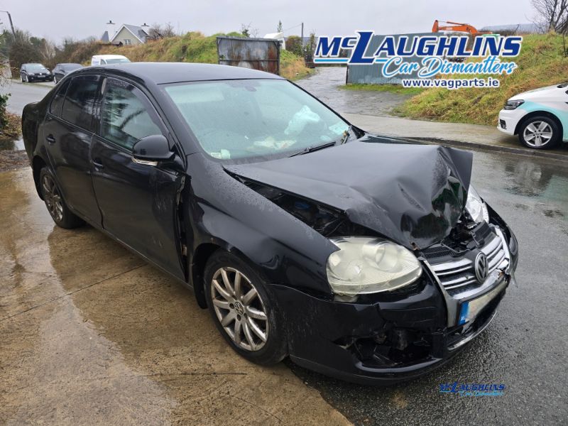 VW_Jetta_2008_Black_Saloon_1.9L_Tdi_BXE_JCR_5S_LC9X_-_McLaughlin_Car_Dismantlers_Breakers_Donegal_-_8.jpg