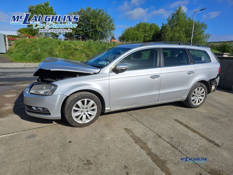 VW_Passat_2011_Silver_Comfortline_Estate_Bluemotion_CAYC_MYP_6S_LA7W_-_McLaughlin_Car_Dismantlers_Breakers_Donegal_-_1.jpg