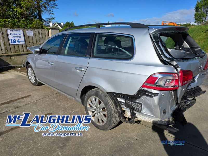 VW_Passat_2011_Silver_Comfortline_Estate_Bluemotion_CAYC_MYP_6S_LA7W_-_McLaughlin_Car_Dismantlers_Breakers_Donegal_-_8.jpg