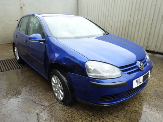 BLUE-GOLF-4.JPG