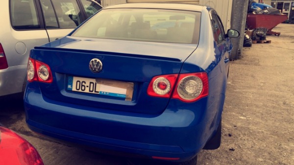 JETTA-BLUE.JPG