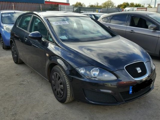 SEAT_LEON_1.JPG