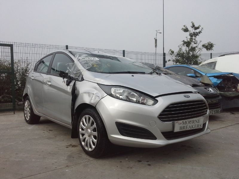 Ford_Fiesta_2014__1.5D_5_SPEED.jpg