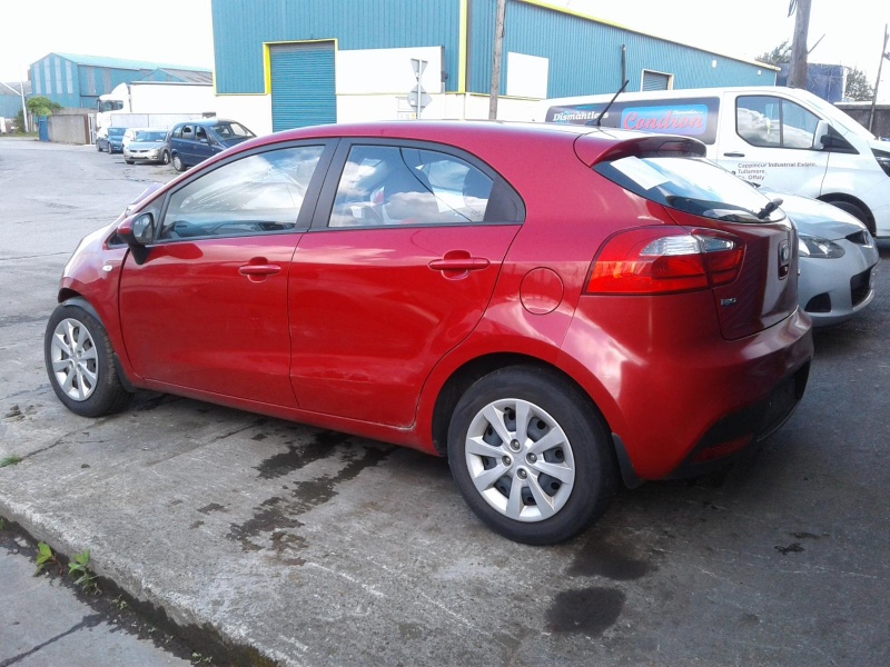 846701W000 armlehne für KIA RIO III 1.1 CRDI 2011 1075772