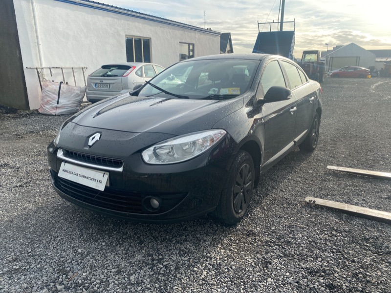 Parts available for a Black 4 door 1.5L 2010 RENAULT FLUENCE 1.5 DCI 86 ...