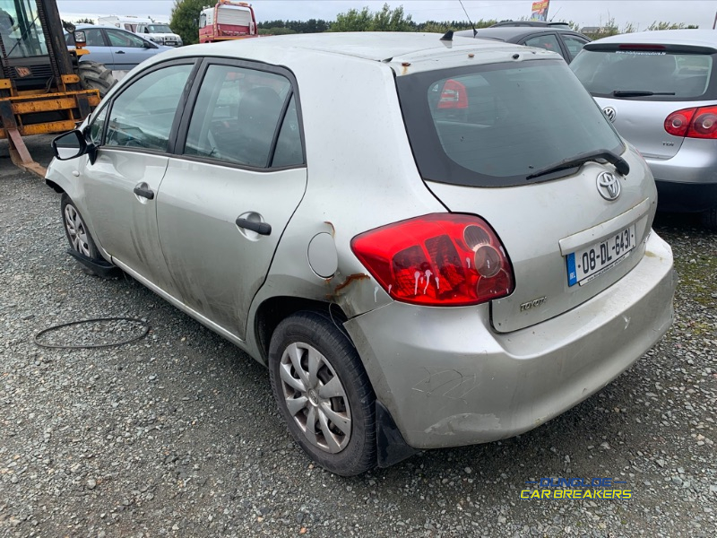 08_TOYOTA_AURIS_1.4L_Diesel_3.jpeg